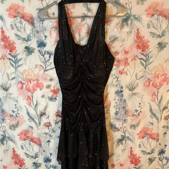 Taboo Dresses & Skirts - Vintage Elegant Black Sleeveless Dress